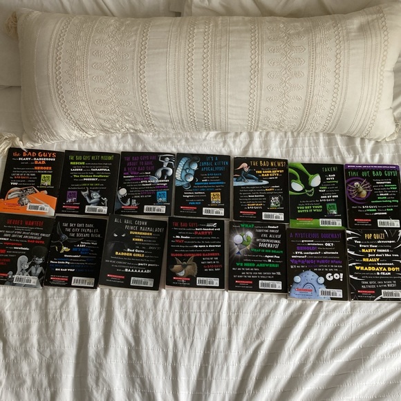 The Bad Guys books,  set of 14 - Picture 4 of 8